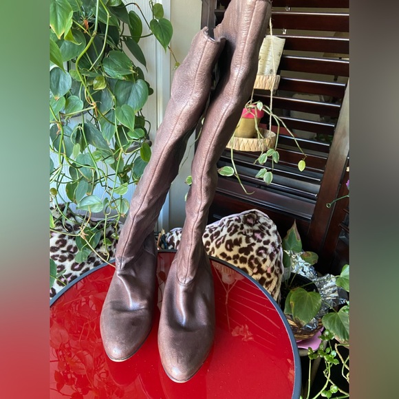 Creation soft leather knee-high pull-on stretch boots w/heel - Picture 5 of 10